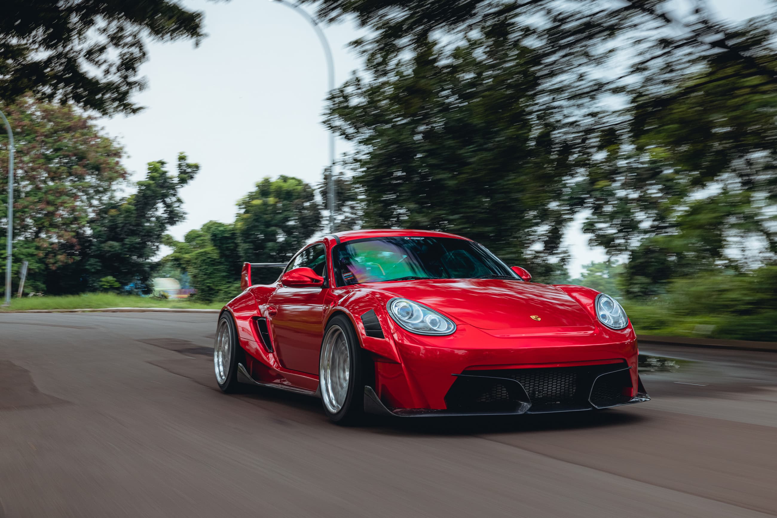 Karma Porsche 987 - driving shot