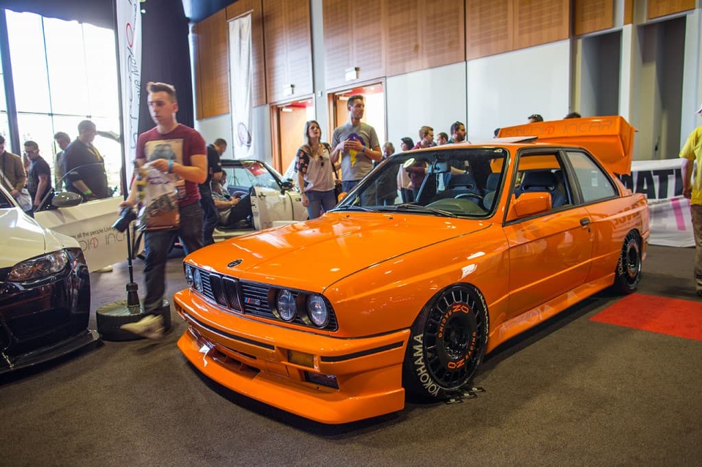 Nick Sahota's BMW E30 M3 on Air Lift Performance